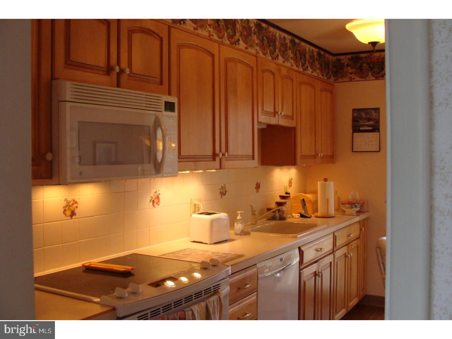 344 Hancock Road Warminster, PA 18974 - Photo 6 of 22 Gallery Image 6