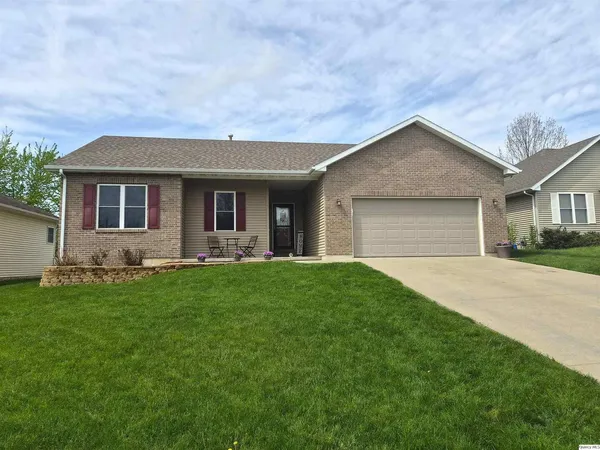 $299,000 | 720 Brookfield Road, Quincy, IL 62305