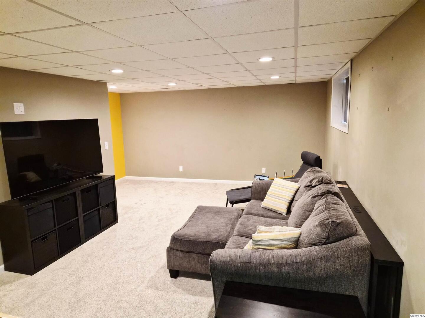 720 Brookfield Road Quincy, IL 62305 - Photo 17 of 23