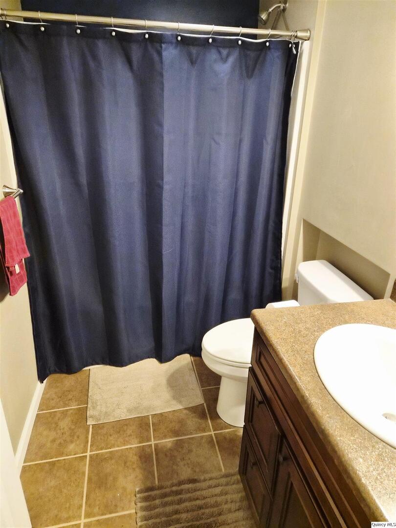 720 Brookfield Road Quincy, IL 62305 - Photo 20 of 23