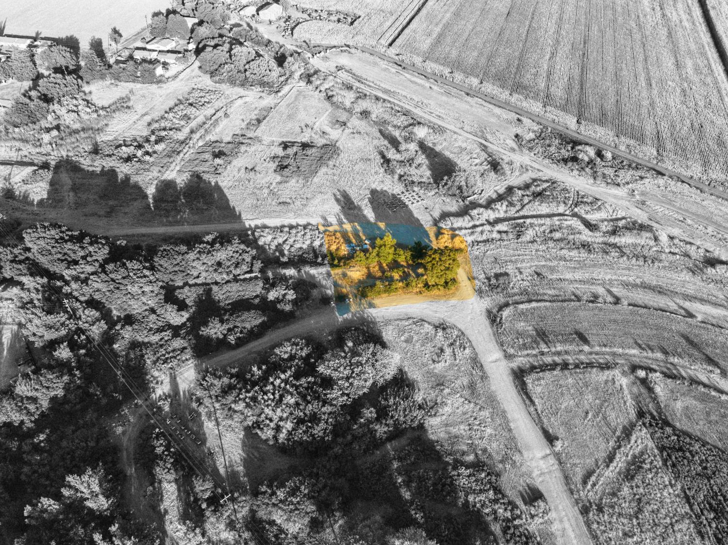 a view of outdoor space with sitting space