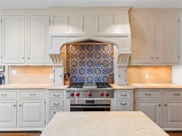 $2,795,000 | 1220 West 64th Street, Kansas City, MO 64113