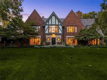 $2,495,000 | 1220 West 64th Street, Kansas City, MO 64113