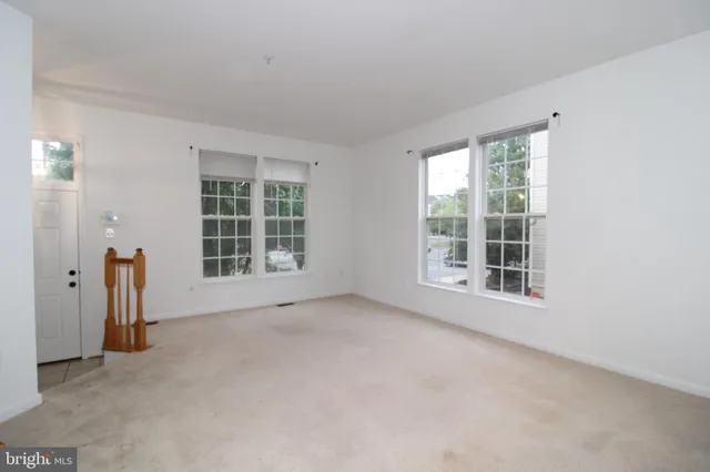 $2,050 | 17730 Perlite Way, Hagerstown, MD 21740