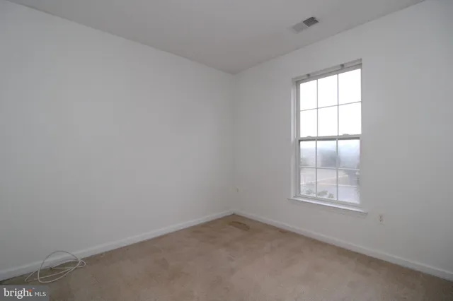 $2,050 | 17730 Perlite Way, Hagerstown, MD 21740