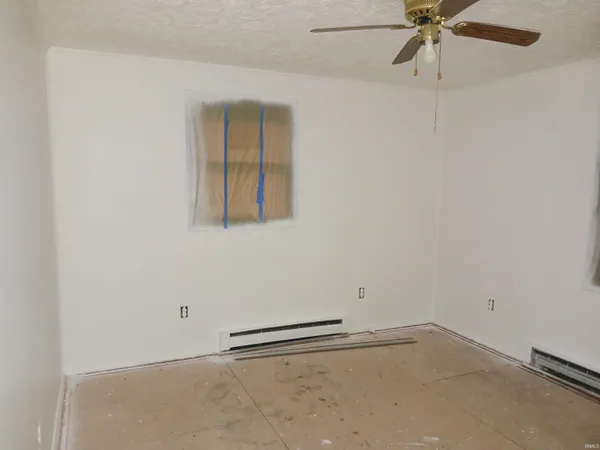 $113,404 | 442 South Troll Street, Sullivan, IN 47882