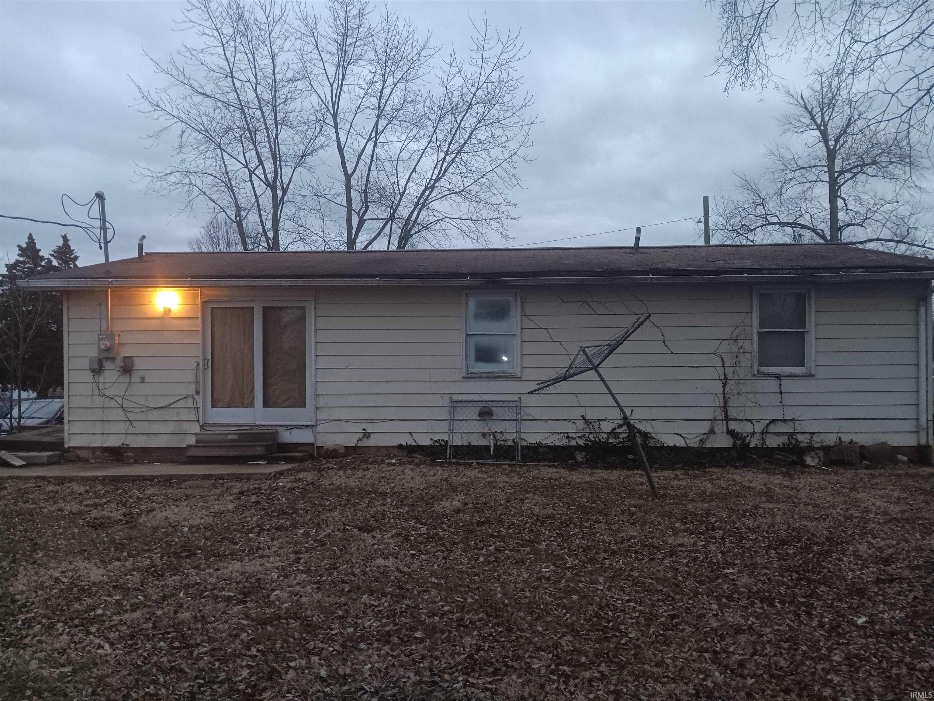 442 South Troll Street Sullivan, IN 47882 - Photo 10 of 29