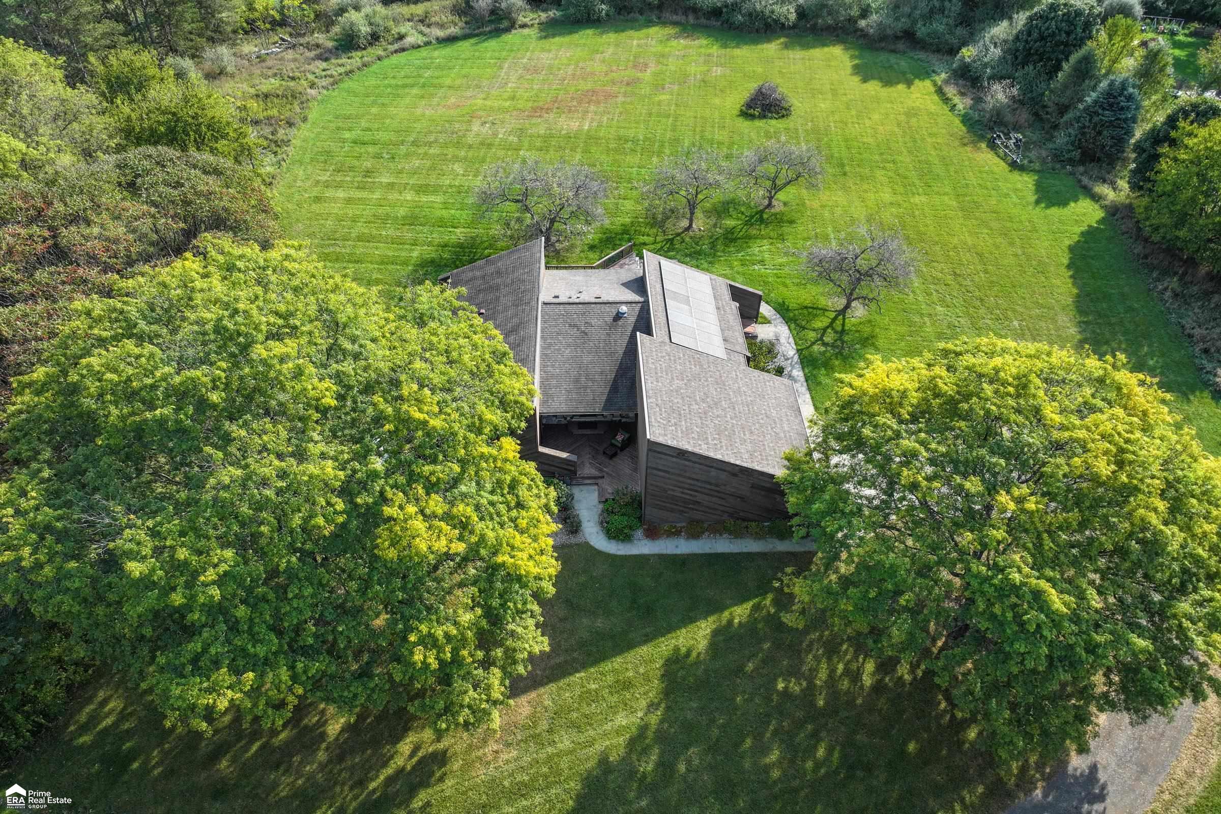 9300 Hartland Road Fenton, MI 48430 - Photo 38 of 50