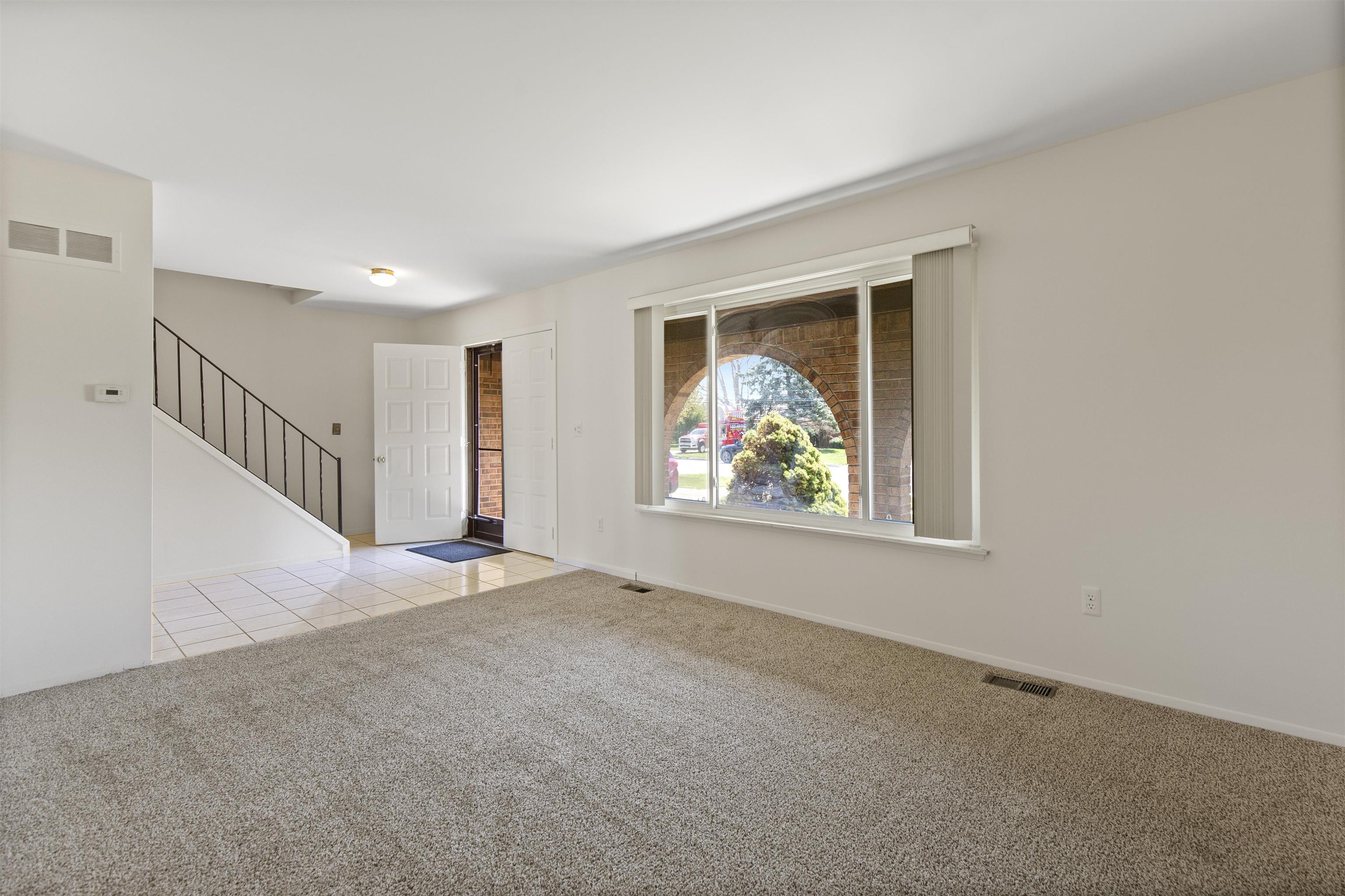 14155 Martin Road Warren, MI 48088 - Photo 6 of 40
