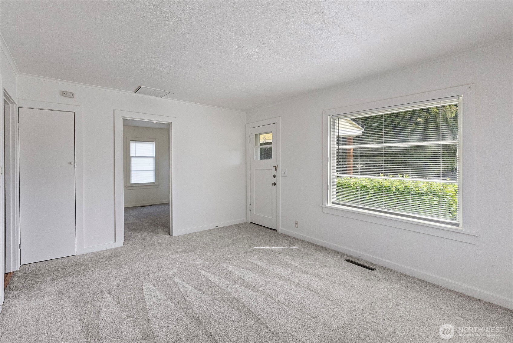 3001 Wheaton Way Bremerton, WA 98310 - Photo 8 of 13