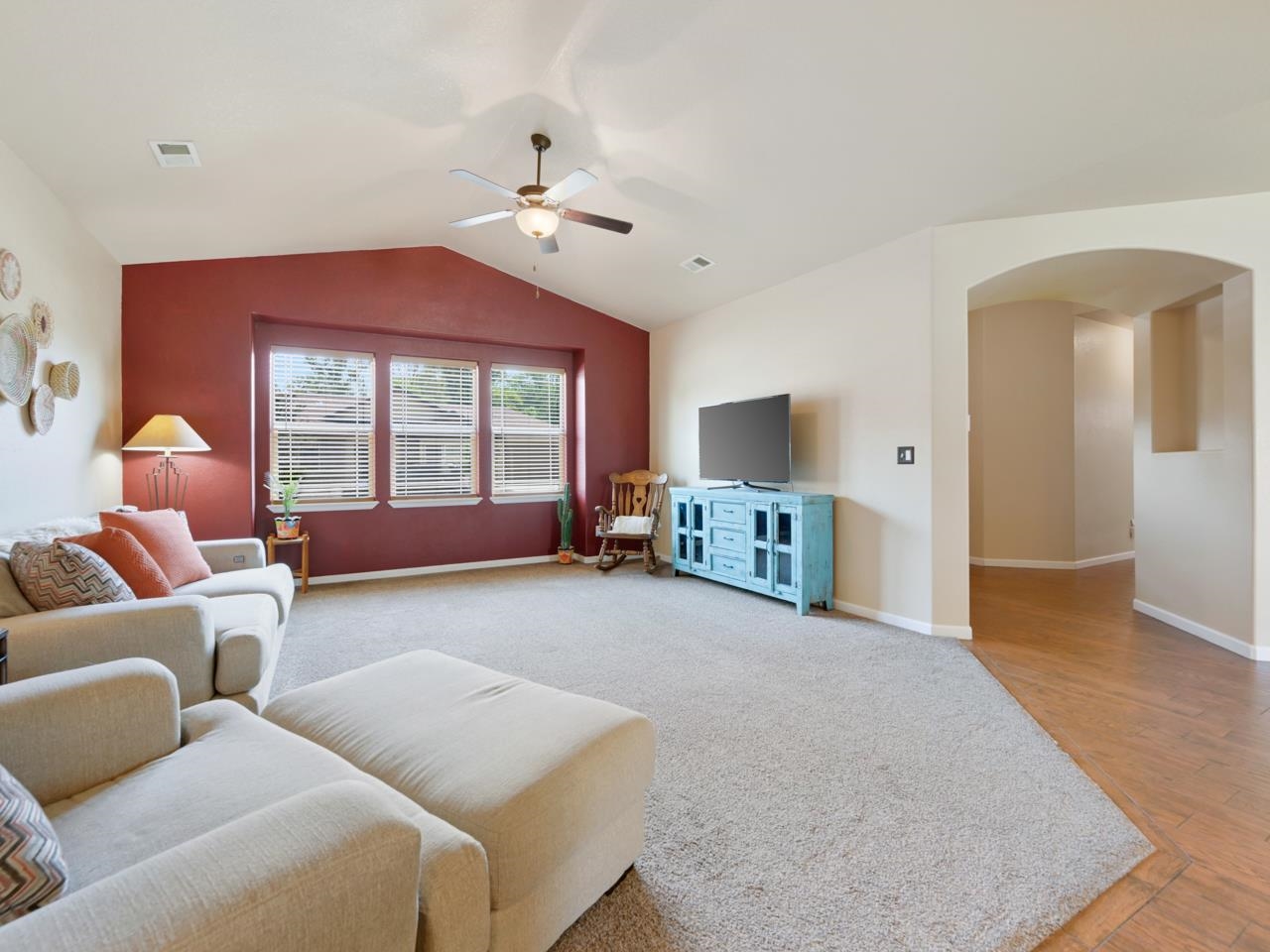 627 Huntington Road Grand Junction, CO 81504 - Photo 5 of 29 Gallery Image 5