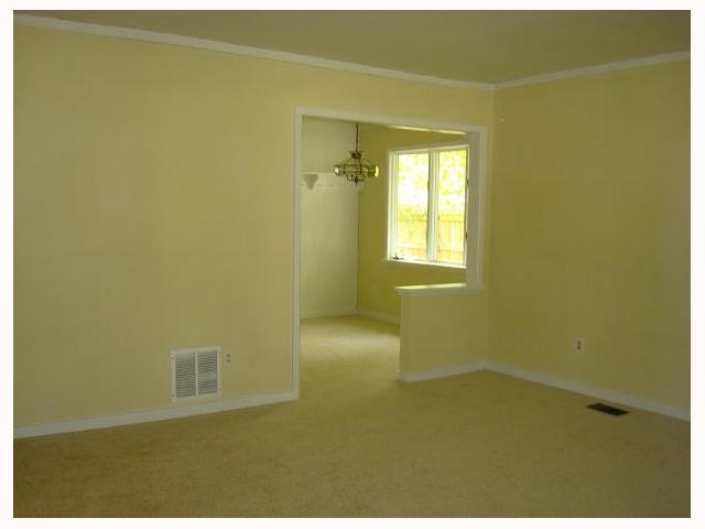 868 Colgate Road Columbus, OH 43213 - Photo 3 of 17