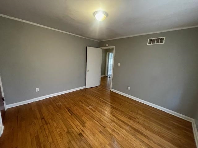 802 Waring Road Memphis, TN 38122 - Photo 10 of 12 a view of an empty room