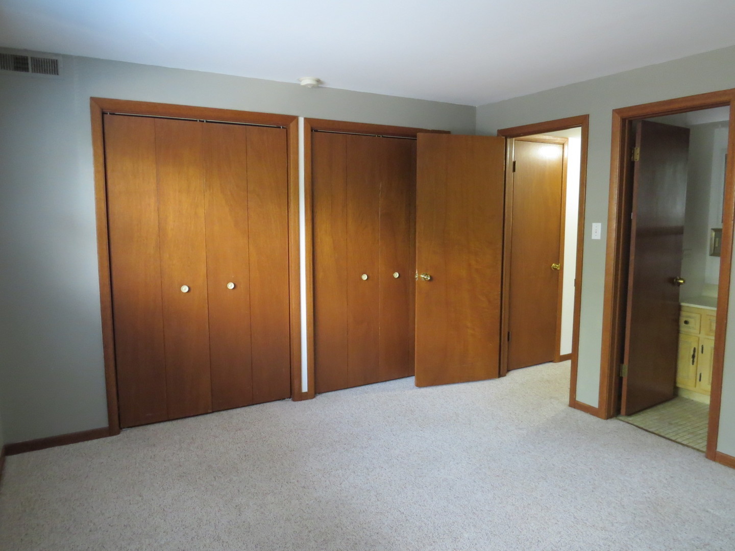24 North Pistakee Lake Road, Unit 2D Fox Lake, IL 60020 - Photo 21 of 30 a view of a room with a bathroom