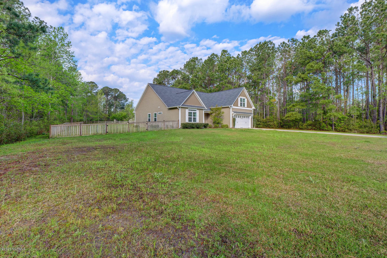 1196 Sloop Point Road Hampstead, NC 28443 - Photo 3 of 31 1196 Sloop Point Rd Hampstead-large-003-