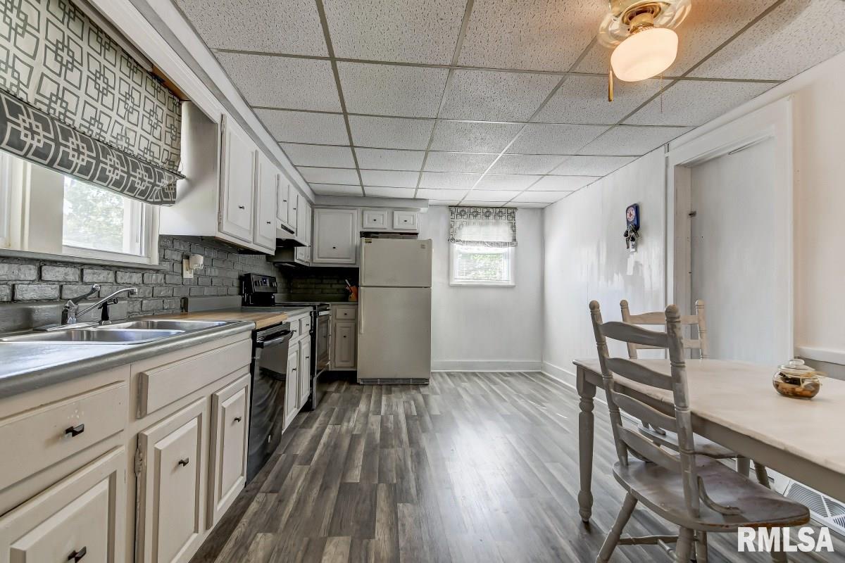 1711 South State Street Springfield, IL 62704 - Photo 4 of 31