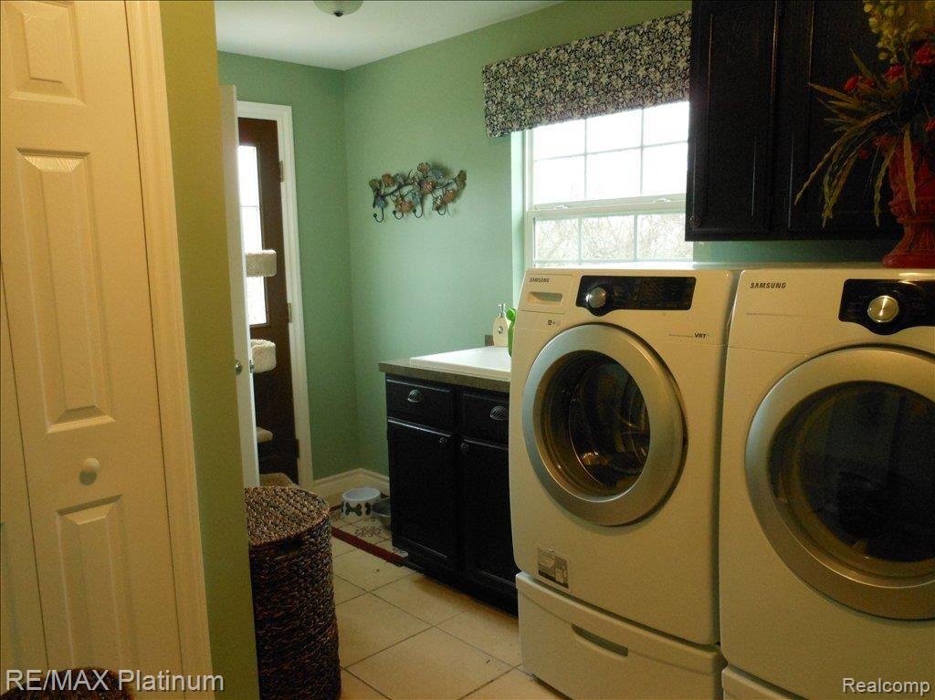 3463 North Fleming Road Fowlerville, MI 48836 - Photo 16 of 19 UPDATED LAUNDRY TOO
