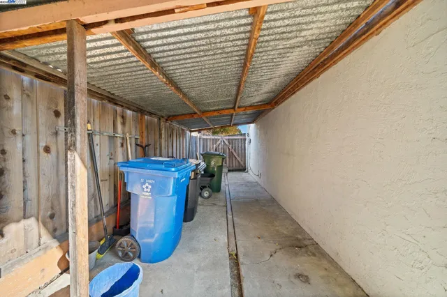 a view of outdoor space