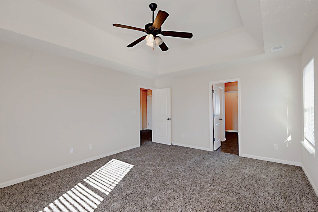 18 Memorial Drive Fort Mitchell, AL 36856 - Photo 25 of 33 a view of room with a ceiling fan