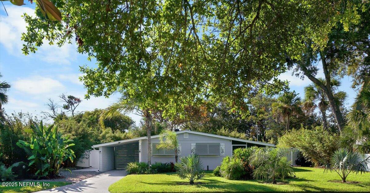 318 Royal Palms Drive Atlantic Beach, FL 32233 - Photo 1 of 39 FRONT VIEW