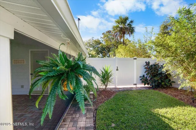 $500,000 | 318 Royal Palms Drive, Atlantic Beach, FL 32233