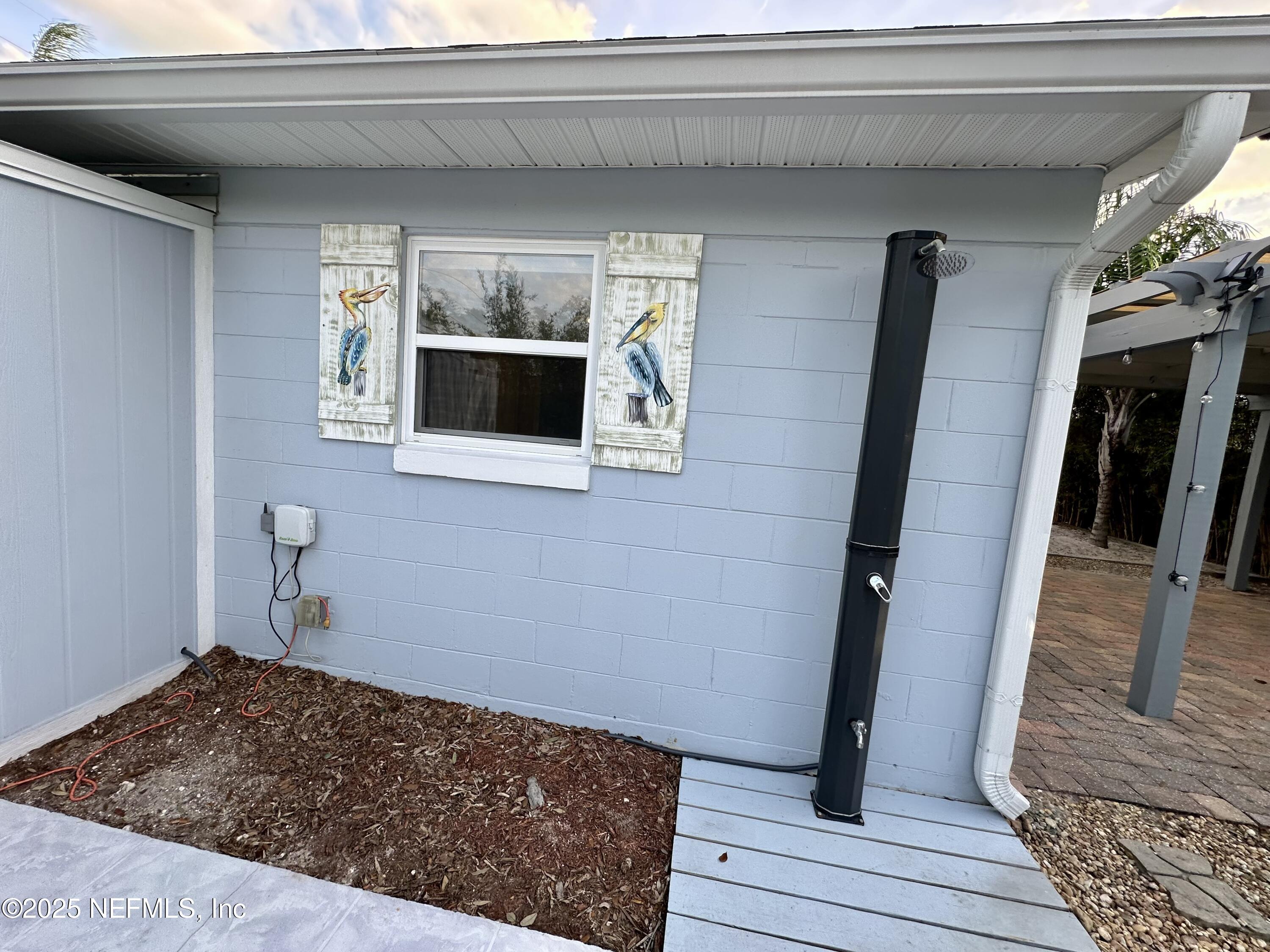 318 Royal Palms Drive Atlantic Beach, FL 32233 - Photo 28 of 39 OUTDOOR SHOWER