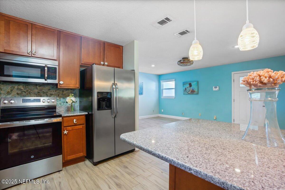 318 Royal Palms Drive Atlantic Beach, FL 32233 - Photo 4 of 39 KITCHEN