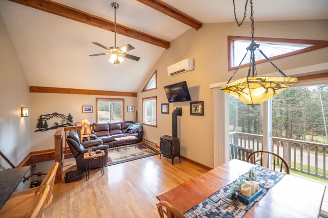 $425,000 | 68 East Brook Crossing, Wilmington, VT 05363