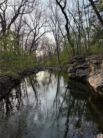 $695,000 | 18233 Aberdeen Street, Stilwell, KS 66085