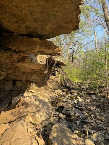 $695,000 | 18233 Aberdeen Street, Stilwell, KS 66085