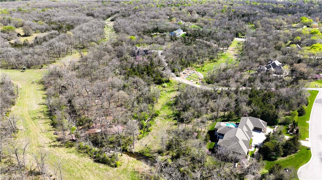 18233 Aberdeen Street Stilwell, KS 66085 - Photo 29 of 58