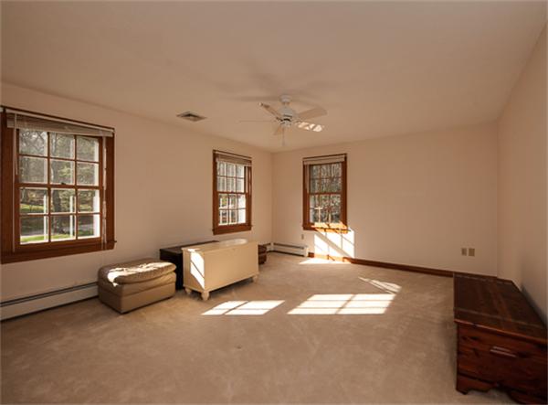 116 Chestnut Street Upton, MA 01568 - Photo 13 of 30 Gallery Image 13