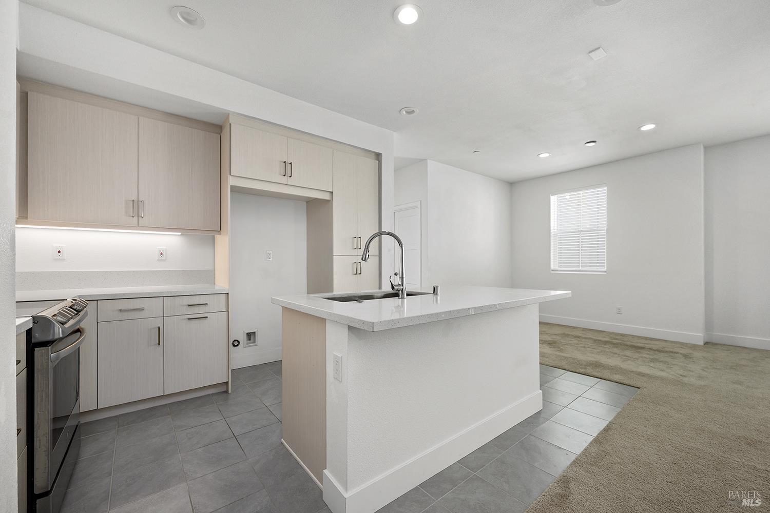 901 Rockview Road Novato, CA 94949 - Photo 5 of 38