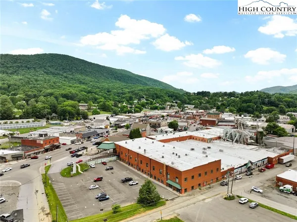 $450,000 | 215 South Jefferson Avenue, Unit 210, West Jefferson, NC 28694