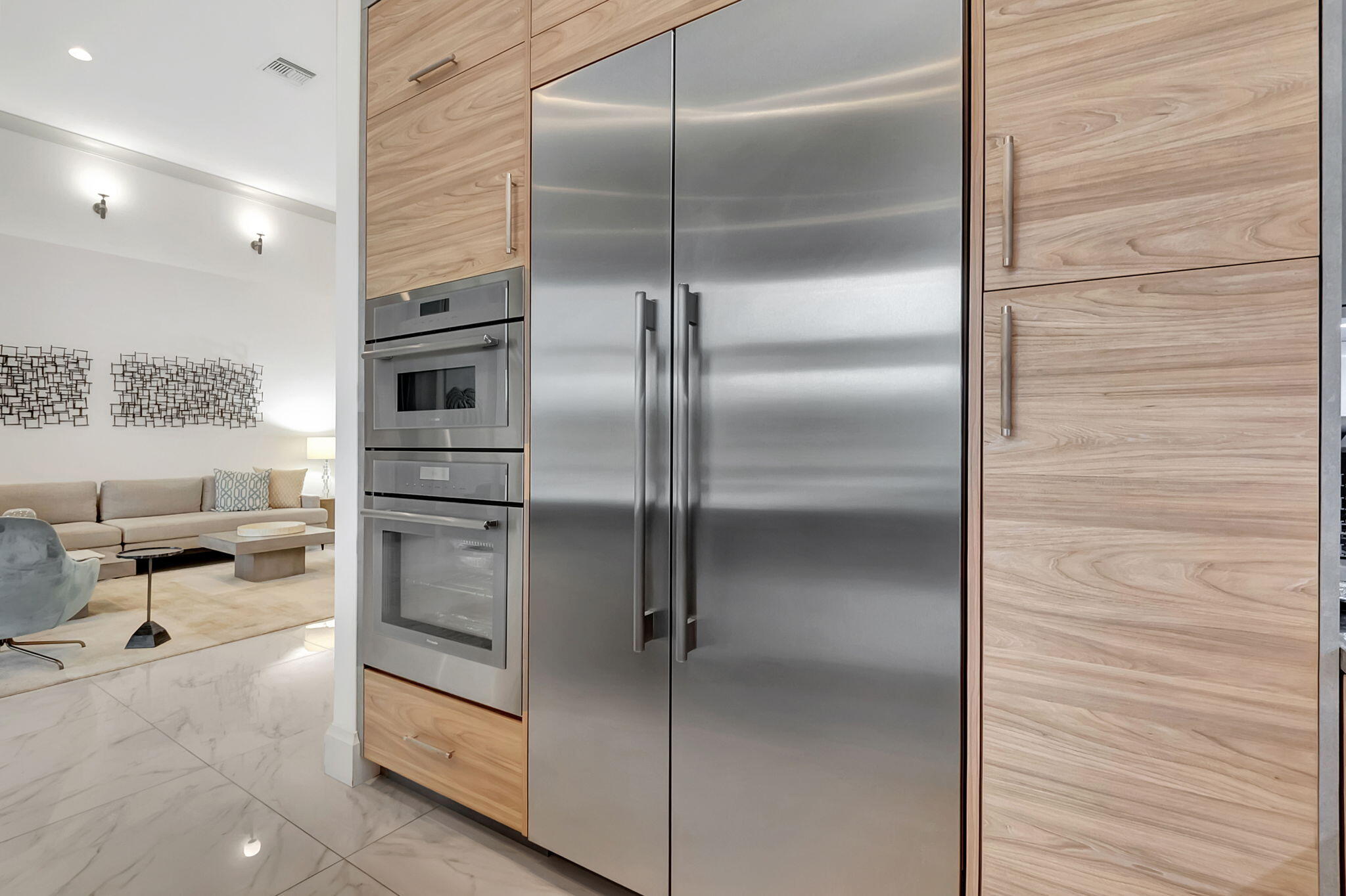 4137 Briarcliff Circle Boca Raton, FL 33496 - Photo 17 of 59 a kitchen with a refrigerator and a refrigerator