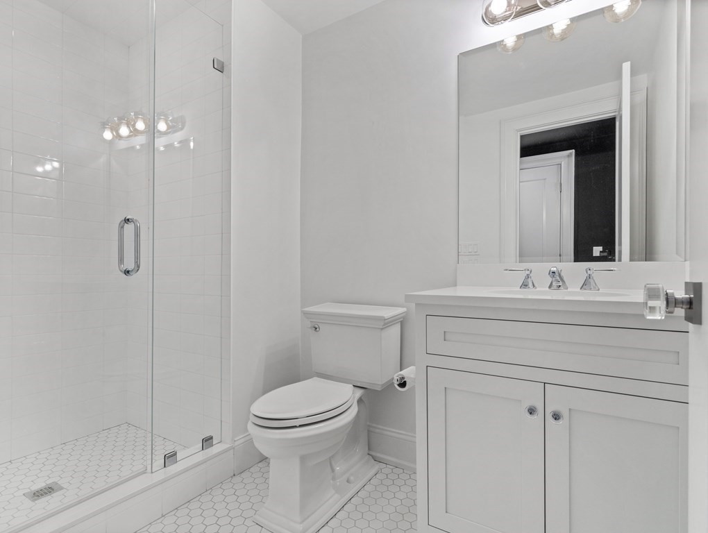 38 Livingston Road Wellesley, MA 02482 - Photo 22 of 37
