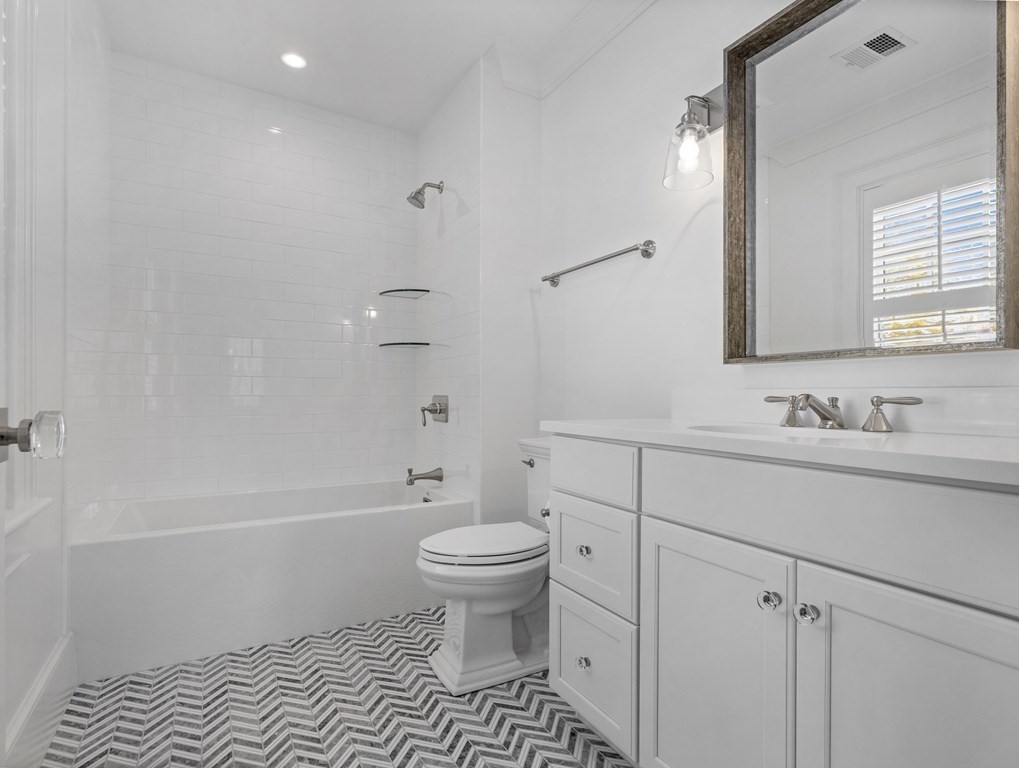 38 Livingston Road Wellesley, MA 02482 - Photo 24 of 37