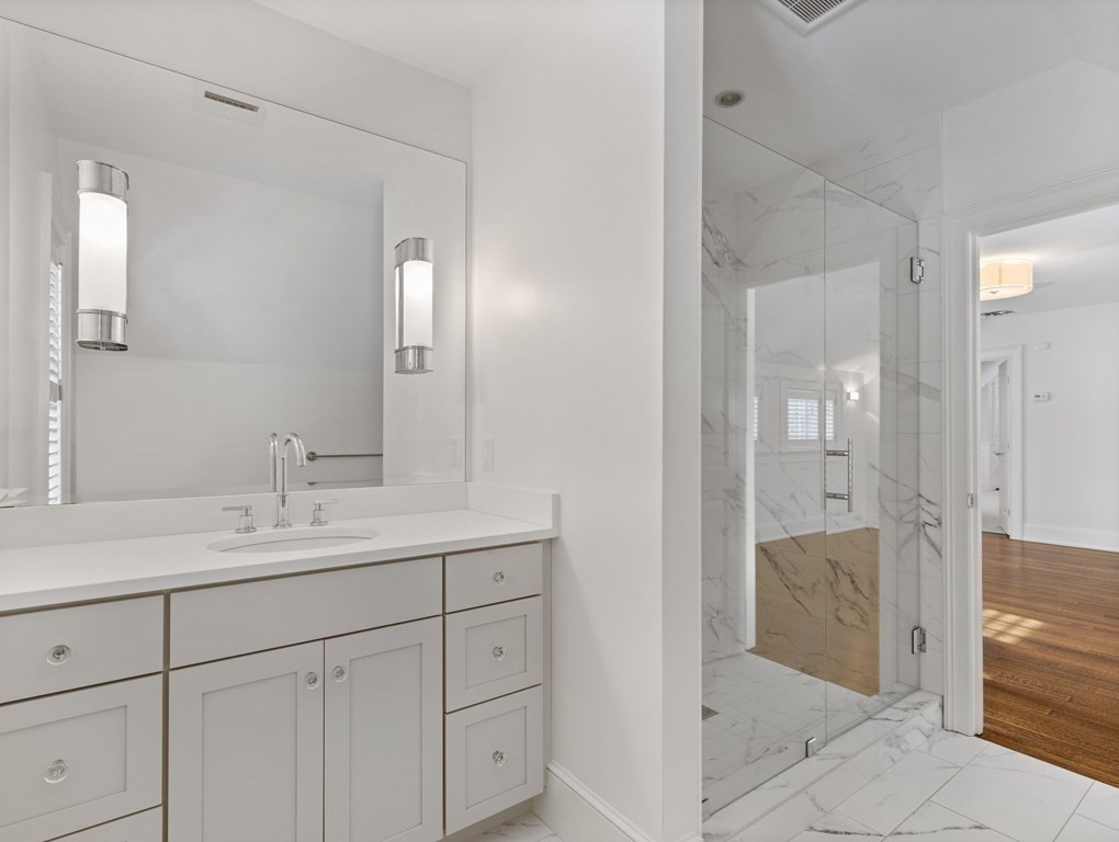 38 Livingston Road Wellesley, MA 02482 - Photo 25 of 37