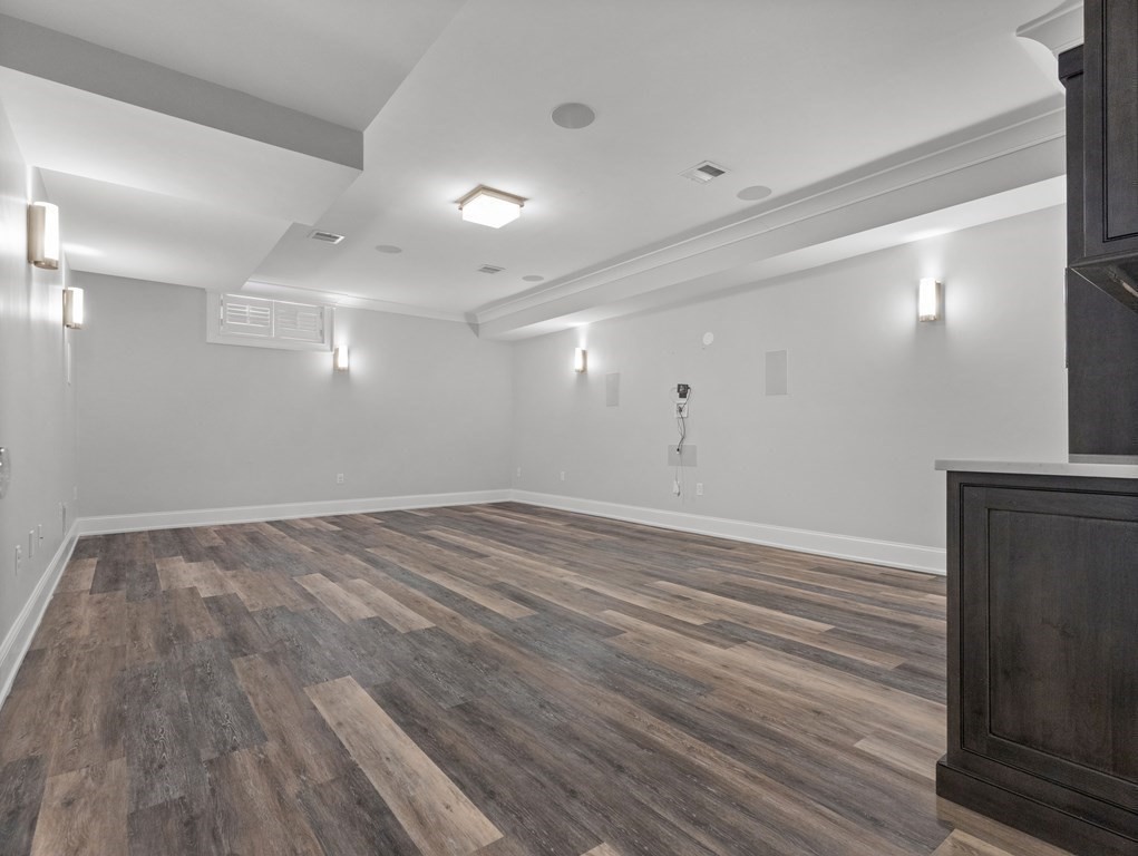 38 Livingston Road Wellesley, MA 02482 - Photo 30 of 37