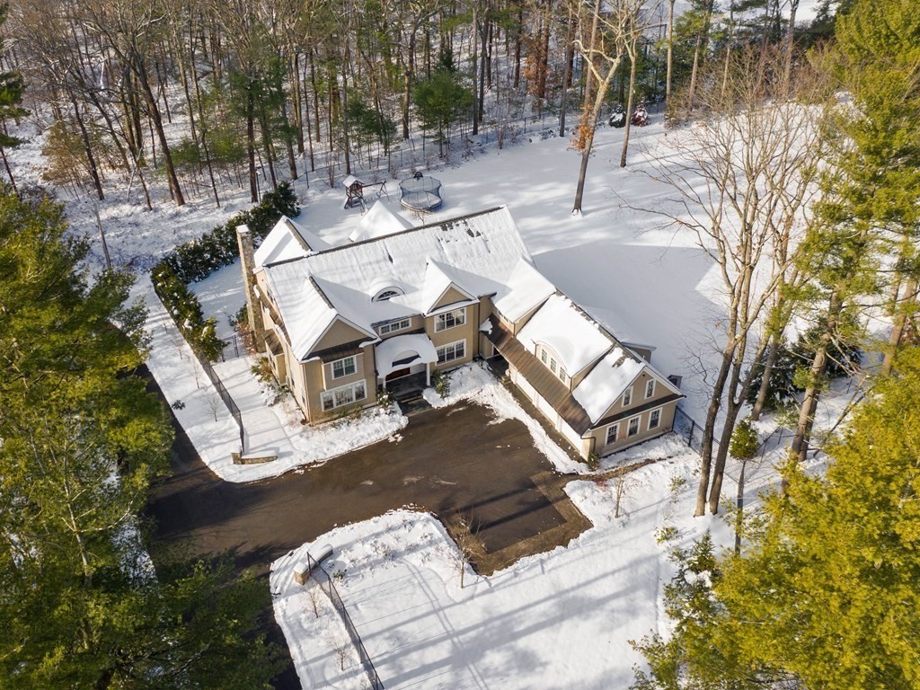 38 Livingston Road Wellesley, MA 02482 - Photo 3 of 37