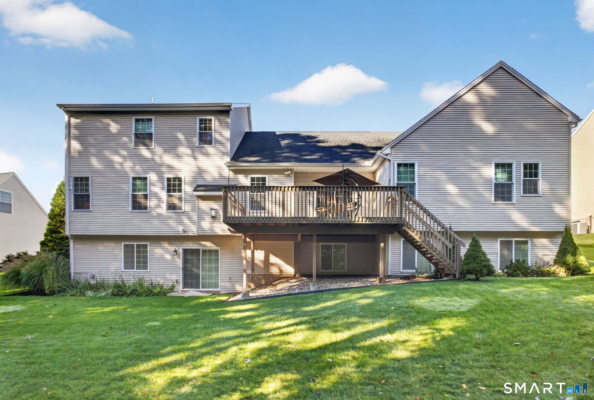 36 West Poplar Road Middletown, CT 06457 - Photo 4 of 38 Gallery Image 4