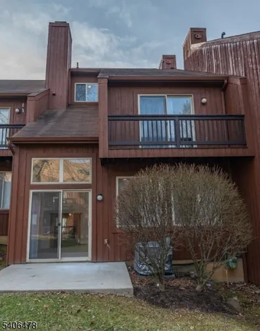 $389,999 | 2 Snowmass Court, Unit 2, Vernon, NJ 07462