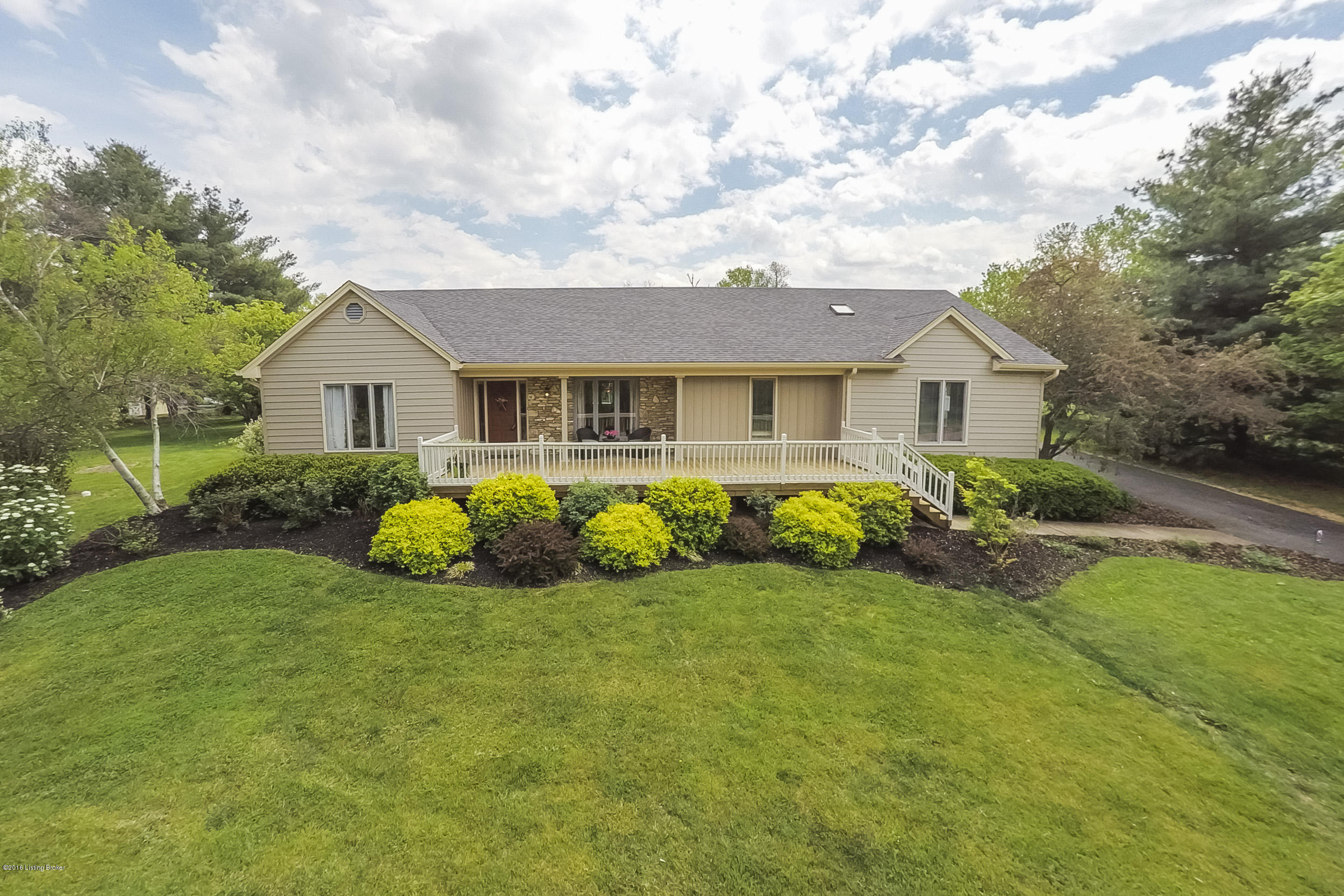 10902 Sun Ridge Road Goshen, KY 40026 - Photo 1 of 61 02