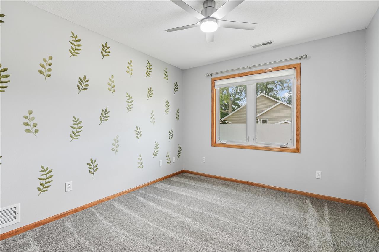1013 Chesterfield Road Cedar Rapids, IA 52402 - Photo 19 of 39 Gallery Image 19