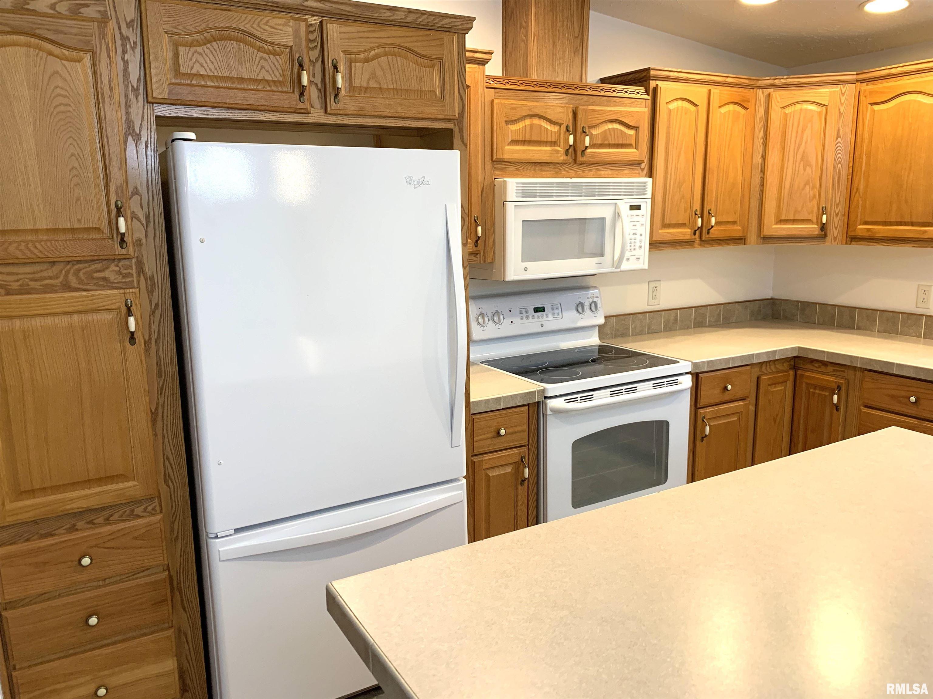 1500 Bruns Lane, Unit 10 Springfield, IL 62702 - Photo 12 of 35 Gallery Image 12