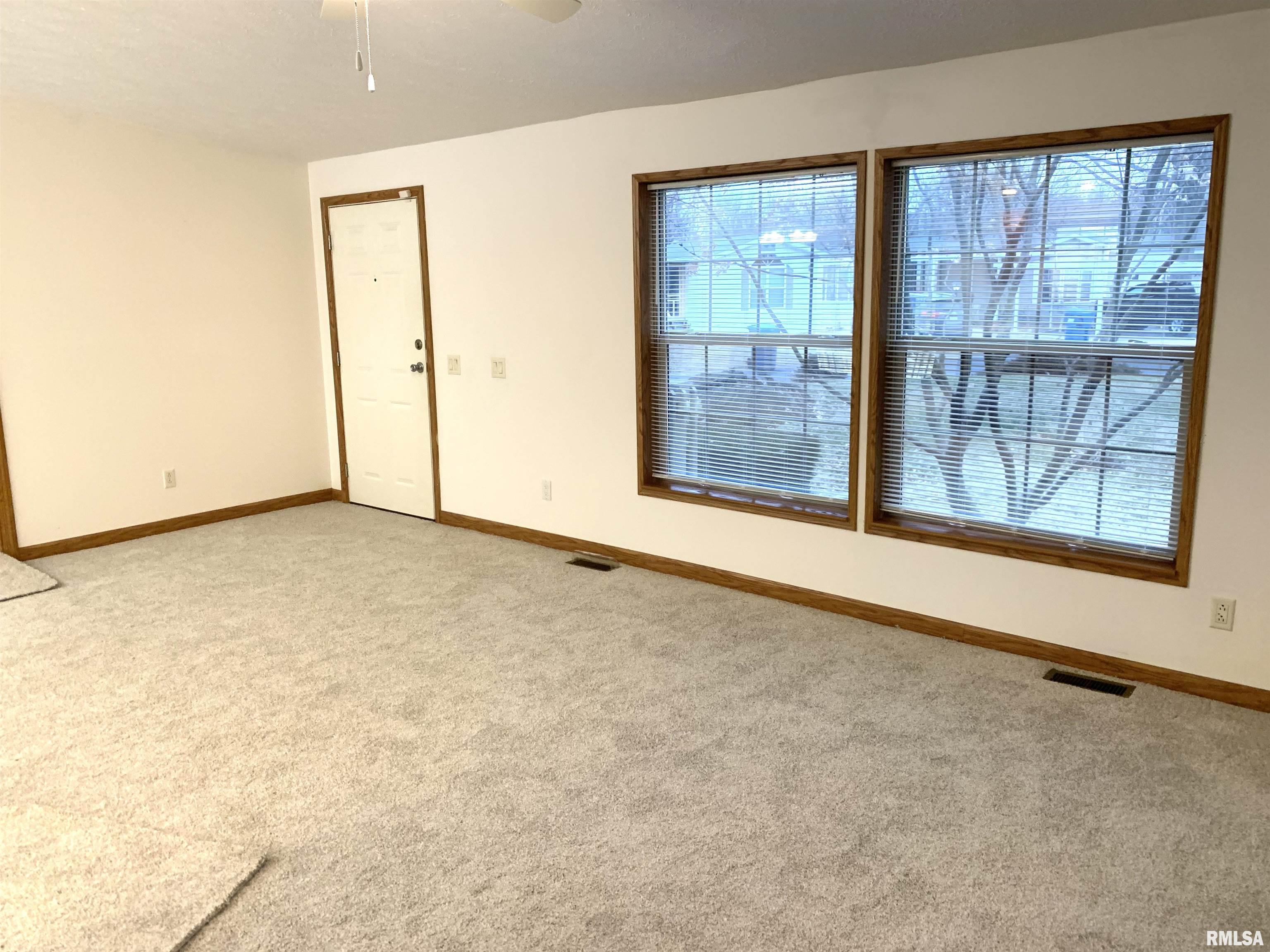 1500 Bruns Lane, Unit 10 Springfield, IL 62702 - Photo 19 of 35 Gallery Image 19