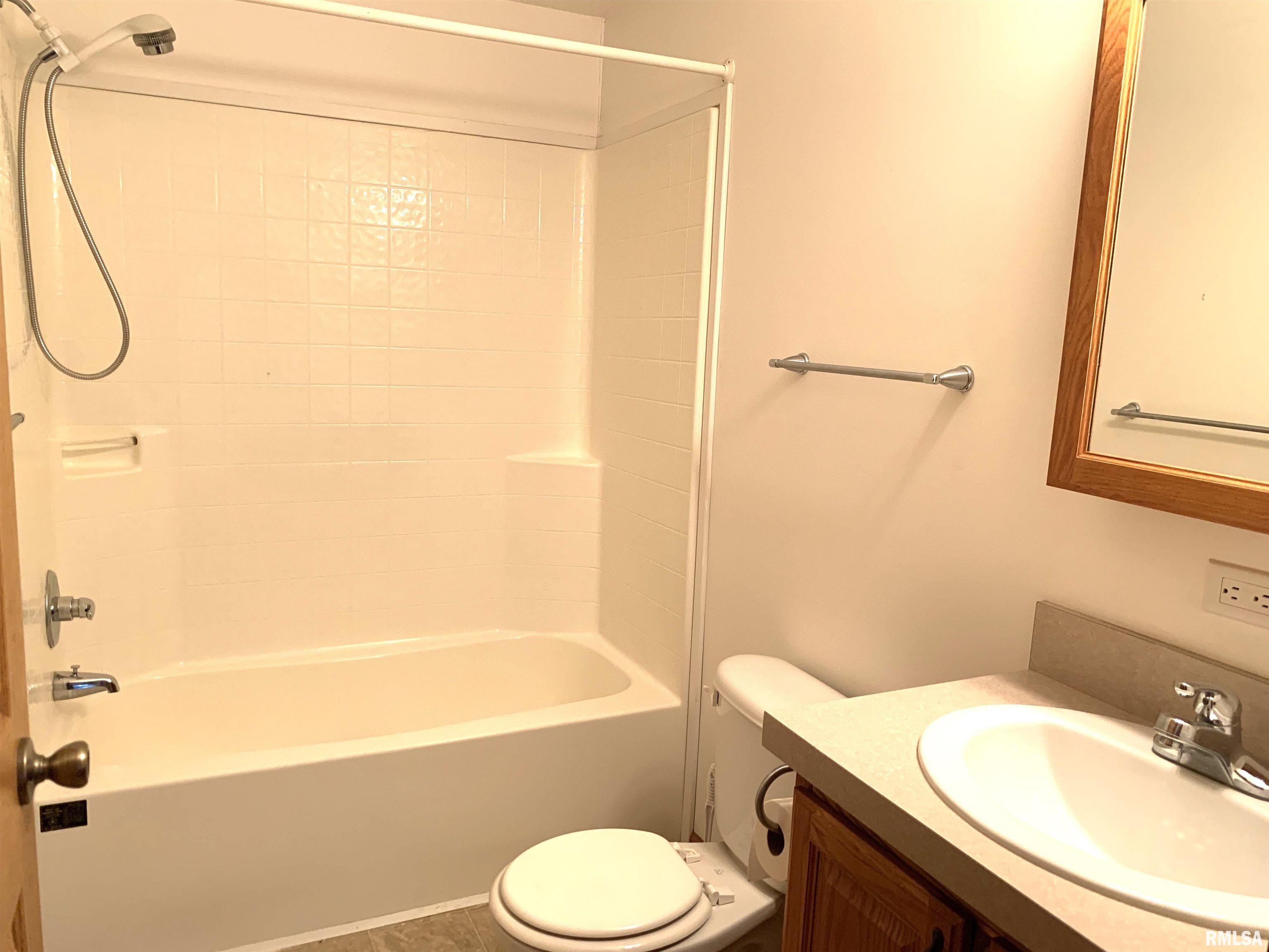 1500 Bruns Lane, Unit 10 Springfield, IL 62702 - Photo 30 of 35 Gallery Image 30