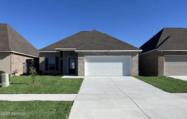 $235,295 | 104 Pine Harvest Lane, Scott, LA 70583