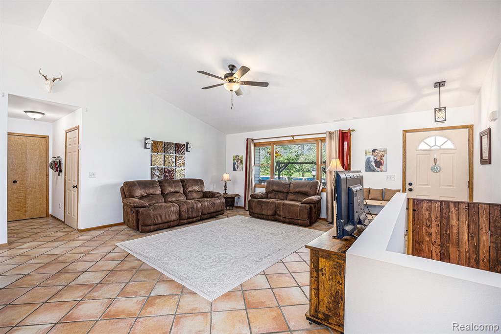 2866 Graham Road Imlay City, MI 48444 - Photo 7 of 30