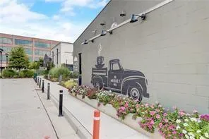 $859,900 | 6425 Halcyon Way, Alpharetta, GA 30005